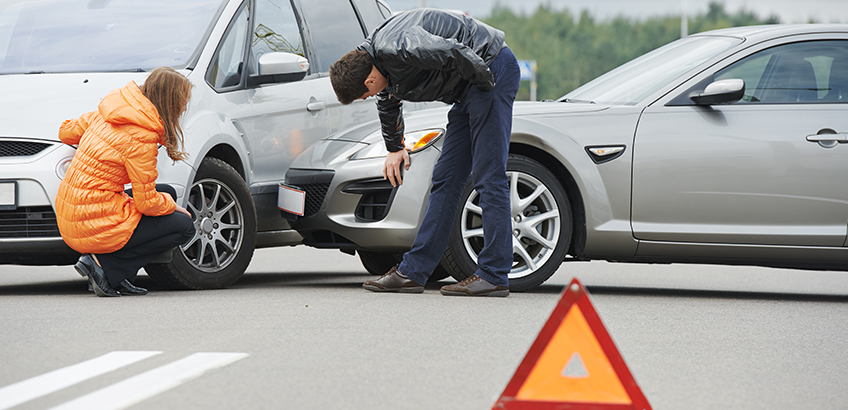 Kaza Anında İlk Olarak Yapılması Gerekenler Görsel